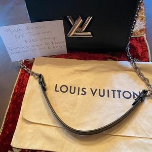 Authentic Louis Vuitton Epi Twist MM Black